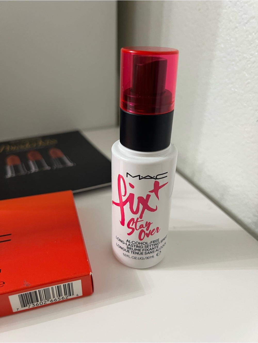 MAC New Makeup  bundle - Picture 8 of 9